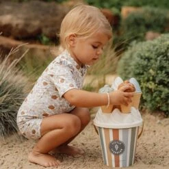 Little Dutch Swimsuit Short Sleeves Ruffles Vintage Little Flowers -LittleNest Store 0023287 zwempak korte mouw ruches vintage little flowers 74 80