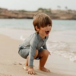 Little Dutch Swim T-shirt Long Sleeves Turtle Island Olive -LittleNest Store 0023505 zwem shirt lange mouw turtle island olive 86 92