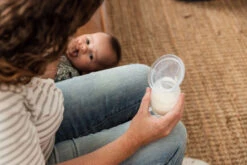 Haakaa Generation 2 Silicone Breast Pump With Suction Base -LittleNest Store MHAMHK006f